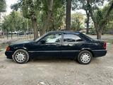 Mercedes-Benz C 200 1994 года за 1 400 000 тг. в Тараз – фото 4