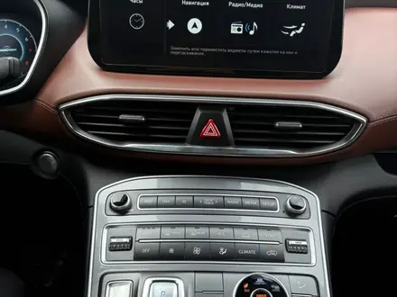 Hyundai Santa Fe 2021 года за 14 750 000 тг. в Петропавловск – фото 22