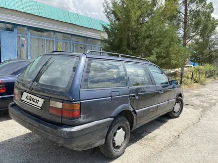 Volkswagen Passat 1992 года за 900 000 тг. в Сарыкемер – фото 2