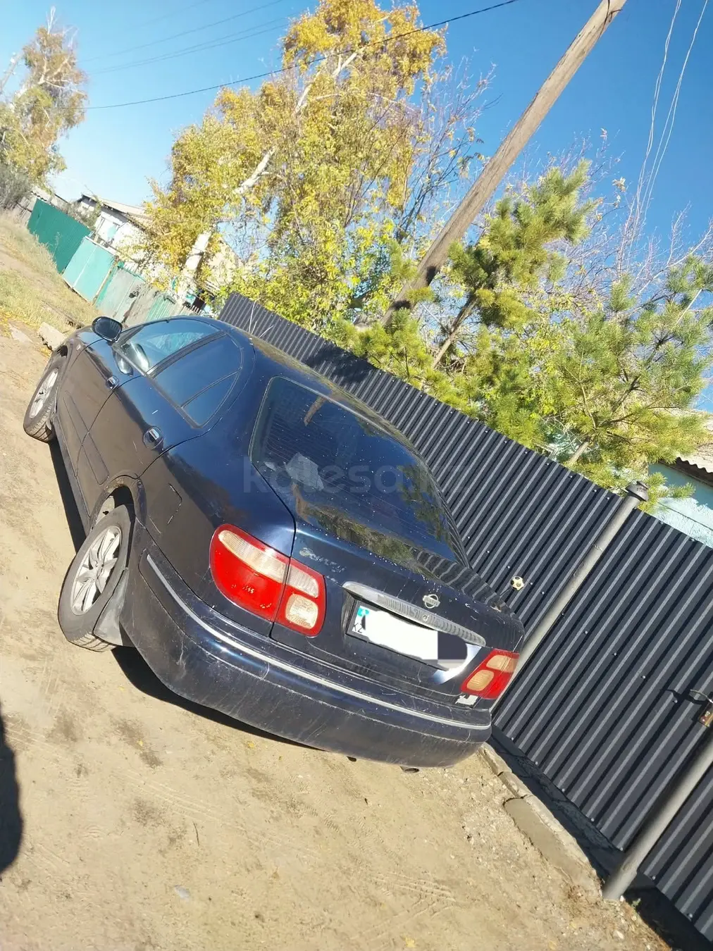 Nissan Sunny, 2001