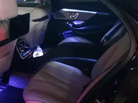 Mercedes-Benz S 63 AMG 2017 года за 65 000 000 тг. в Астана – фото 15