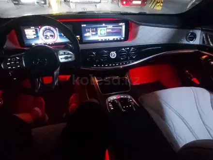 Mercedes-Benz S 63 AMG 2017 года за 65 000 000 тг. в Астана – фото 18