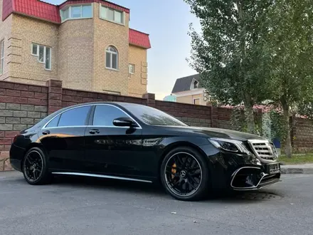 Mercedes-Benz S 63 AMG 2017 года за 65 000 000 тг. в Астана – фото 2