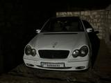 Mercedes-Benz C 240 2002 годаүшін2 300 000 тг. в Жанаозен