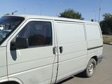 Volkswagen Transporter 1995 годаүшін2 500 000 тг. в Караганда – фото 4
