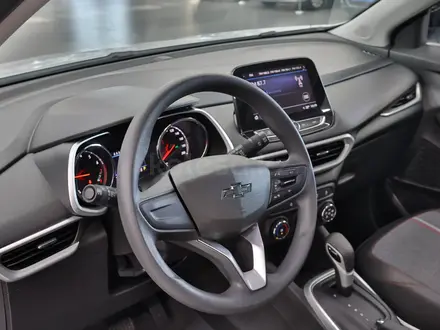 Chevrolet Tracker 2025 года за 7 890 000 тг. в Алматы – фото 9