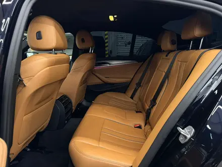 BMW 540 2020 года за 25 500 000 тг. в Алматы – фото 9