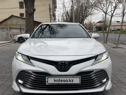 Toyota Camry 2020 годаүшін20 000 000 тг. в Шымкент