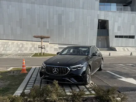 Mercedes-Benz E 53 AMG 2025 года за 70 000 000 тг. в Алматы – фото 3