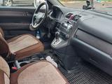Honda CR-V 2007 годаүшін6 000 000 тг. в Усть-Каменогорск – фото 4