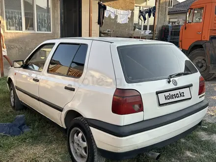 Volkswagen Golf 1993 года за 1 400 000 тг. в Алматы