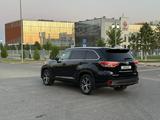Toyota Highlander 2016 года за 16 000 000 тг. в Туркестан – фото 2