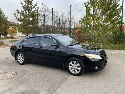 Toyota Camry 2011 года за 7 700 000 тг. в Алматы – фото 3