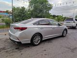 Hyundai Sonata 2019 года за 6 500 000 тг. в Шымкент – фото 4