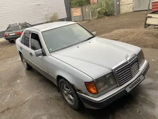 Mercedes-Benz E-Class, 1991
