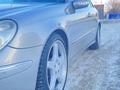 Mercedes-Benz E 320 2004 годаүшін5 200 000 тг. в Уральск – фото 4