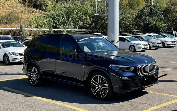 BMW X5 2018 года за 36 000 000 тг. в Алматы