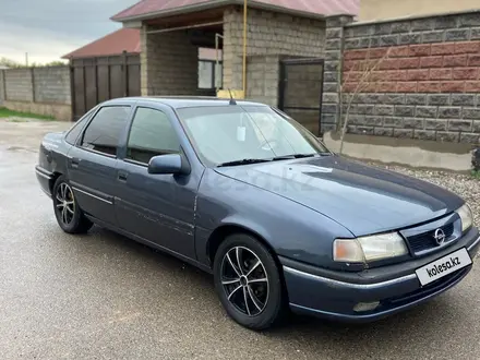 Opel Vectra 1995 года за 750 000 тг. в Шымкент – фото 2