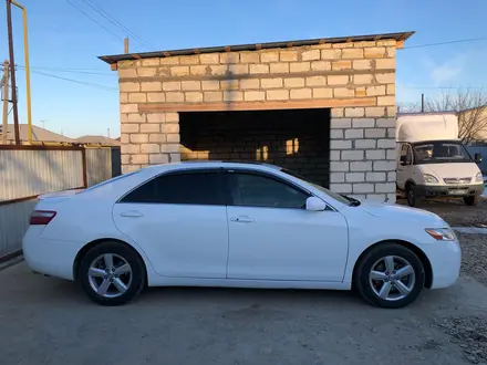 Toyota Camry 2008 года за 5 900 000 тг. в Кульсары – фото 4