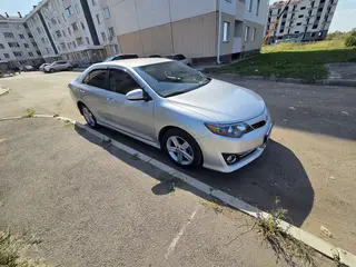 Toyota Camry, 2013