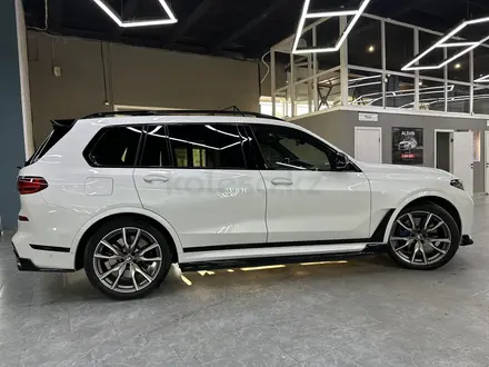 BMW X7 2022 года за 56 500 000 тг. в Семей – фото 9
