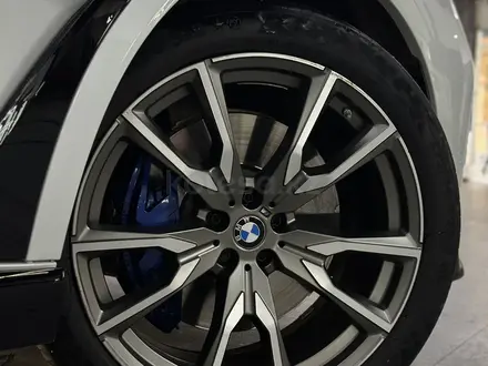 BMW X7 2022 года за 56 500 000 тг. в Семей – фото 12