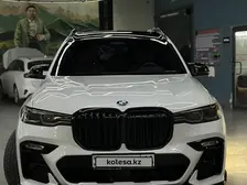 BMW X7, 2022