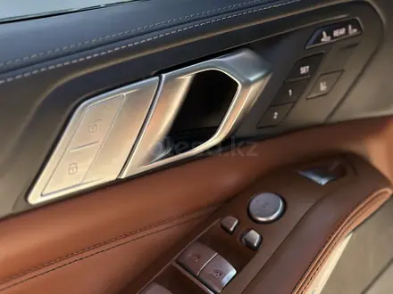 BMW X7 2022 года за 56 500 000 тг. в Семей – фото 18