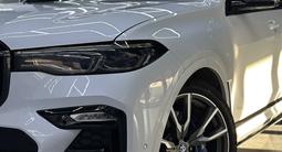 BMW X7 2022 года за 58 500 000 тг. в Семей – фото 2