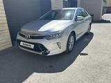 Toyota Camry 2018 года за 13 500 000 тг. в Жезказган – фото 2