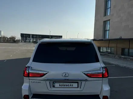 Lexus LX 570 2013 года за 22 000 000 тг. в Актау – фото 4