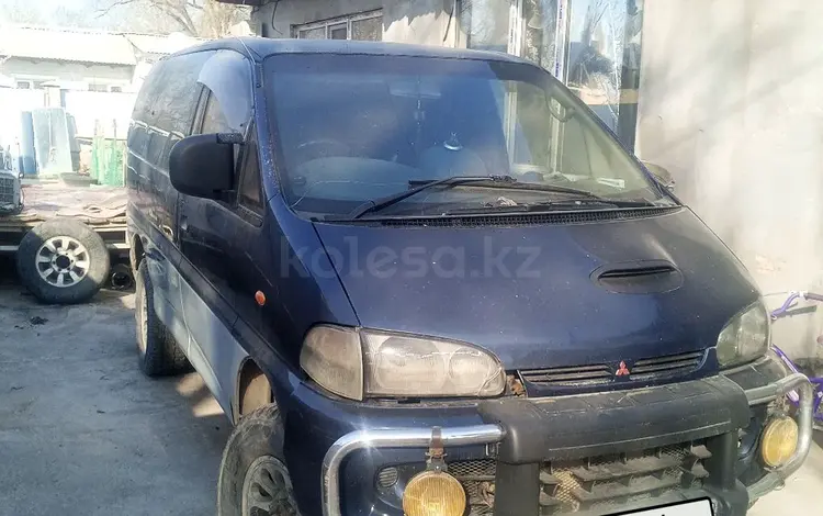 Mitsubishi Delica 1995 года за 2 500 000 тг. в Алматы
