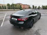 Toyota Camry 2020 годаүшін12 000 000 тг. в Астана – фото 2