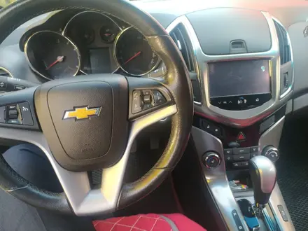 Chevrolet Cruze 2015 года за 5 000 000 тг. в Семей – фото 7
