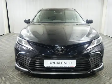 Toyota Camry 2023 года за 16 600 000 тг. в Алматы – фото 5