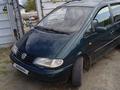 Volkswagen Sharan 1997 годаfor1 800 000 тг. в Костанай