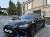 Lexus ES 250 2022 года за 21 500 000 тг. в Шымкент