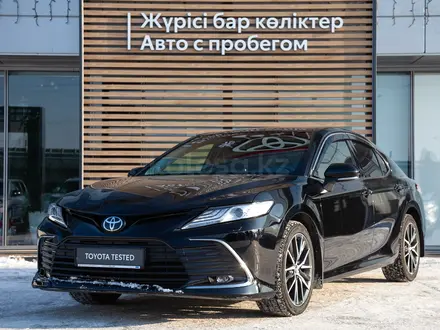 Toyota Camry 2021 года за 17 990 000 тг. в Алматы