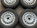 215/65/16 Nokian A/T с дисками Reno duster за 140 000 тг. в Алматы
