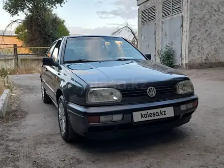 Volkswagen Golf 1994 года за 1 400 000 тг. в Тараз