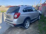 Chevrolet Captiva 2006 года за 2 990 000 тг. в Шымкент – фото 3