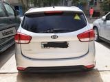 Kia Carens 2014 годаүшін7 100 000 тг. в Актау – фото 2