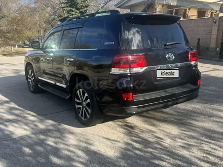 Toyota Land Cruiser 2017 года за 34 000 000 тг. в Алматы – фото 3