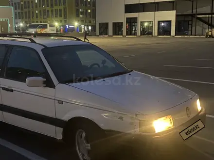 Volkswagen Passat 1992 года за 1 250 000 тг. в Астана – фото 5