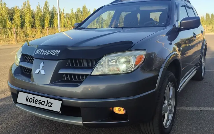 Mitsubishi Outlander 2005 годаfor4 200 000 тг. в Шымкент