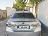 Toyota Camry 2021 года за 8 300 000 тг. в Шымкент – фото 5