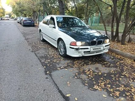 BMW 528 1996 года за 2 000 000 тг. в Алматы – фото 2