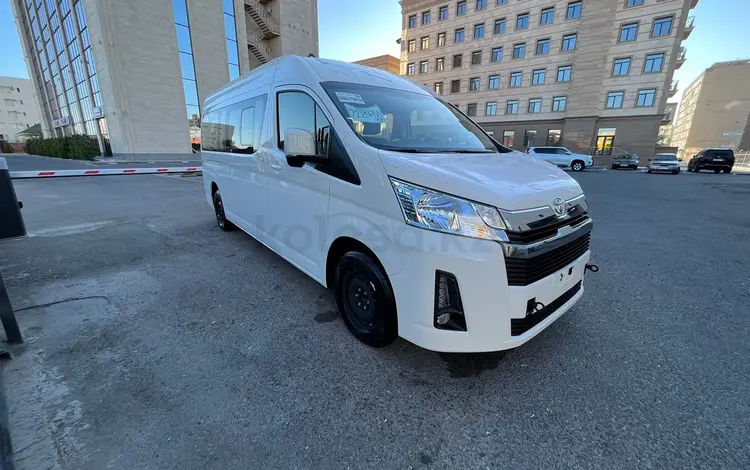 Toyota Hiace 2025 года за 49 000 000 тг. в Актау
