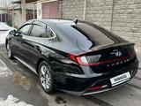 Hyundai Sonata 2022 годаfor12 000 000 тг. в Алматы – фото 5