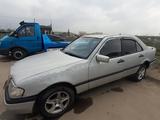 Mercedes-Benz C 180 1994 года за 1 300 000 тг. в Алматы – фото 3